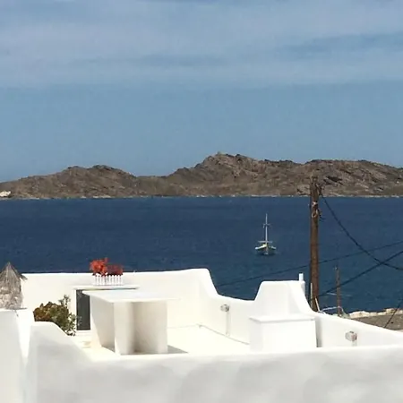Flora In Paros 別荘 ナウサ