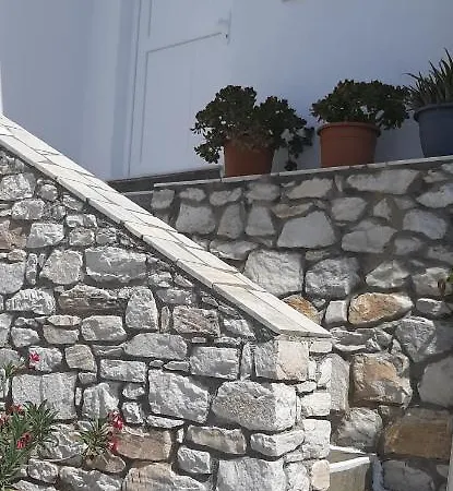 Dom wakacyjny Flora In Paros