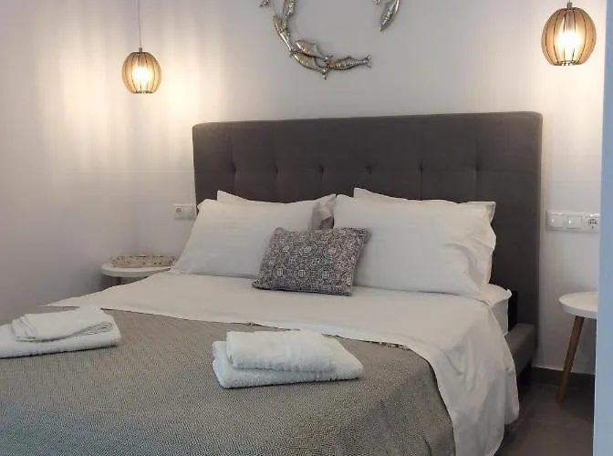 Flora In Paros Naousa