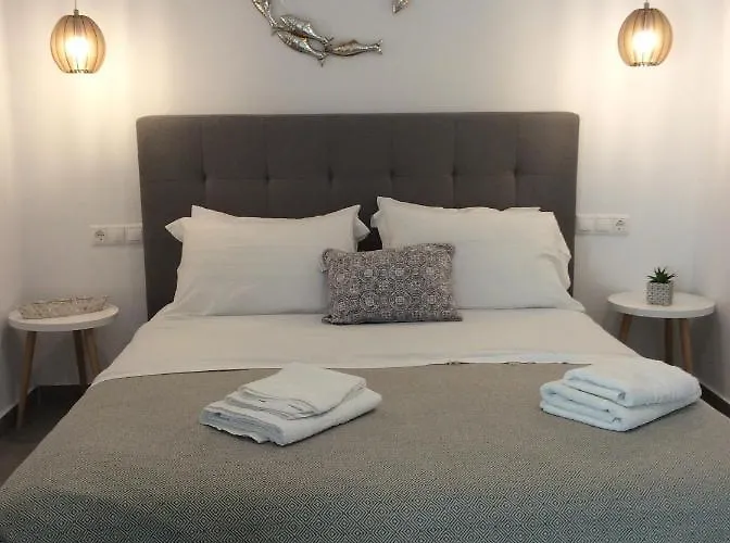 Flora In Paros Casa de Férias Naousa